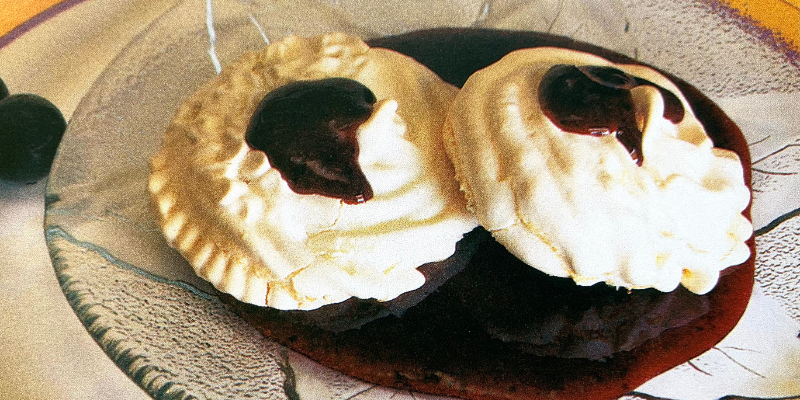 Geleia de jabuticaba com merengue